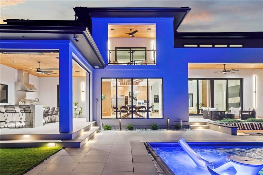 Evan Talan Designed Luxury An Architectural Gem with Light Filled Spaces in Kansas for 5 Million 70