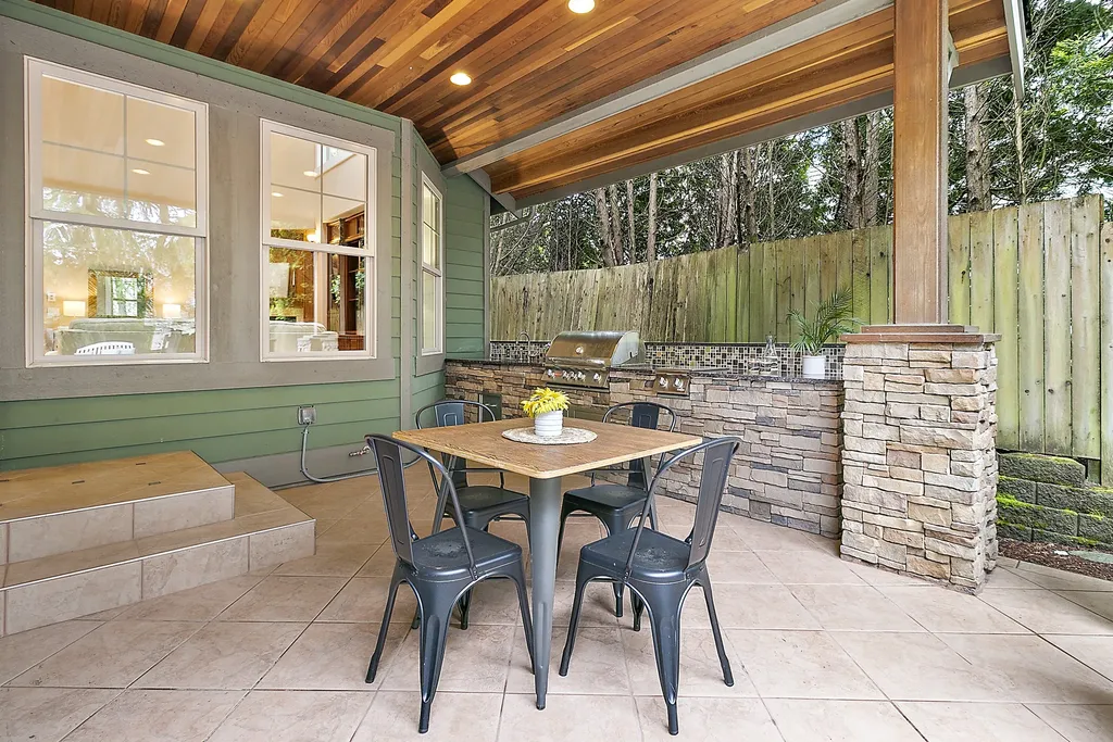 Experience Tranquility Elegant 2 Story Washington Home for 3.788 Million 33