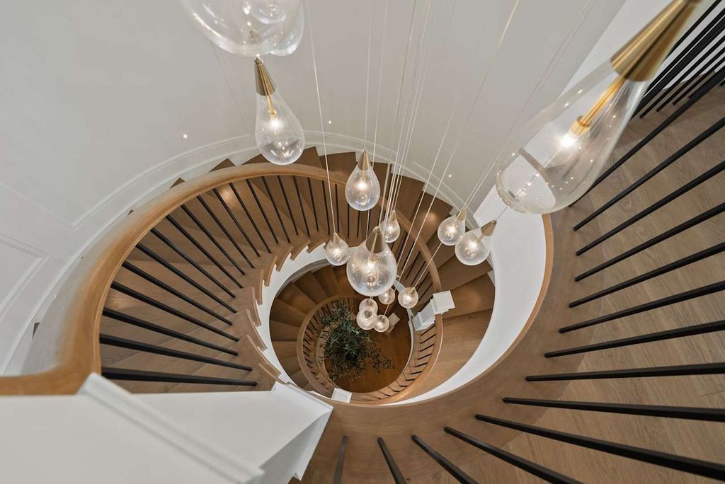 Extraordinary Fully Renovated Home by Award Winning Builder Chatsworth Fine Homes in Ontario for C18.8 Million 20