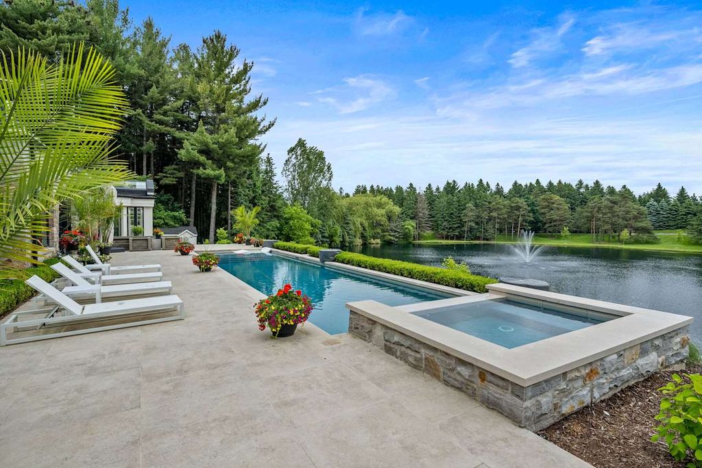 Extraordinary Fully Renovated Home by Award Winning Builder Chatsworth Fine Homes in Ontario for C18.8 Million 35