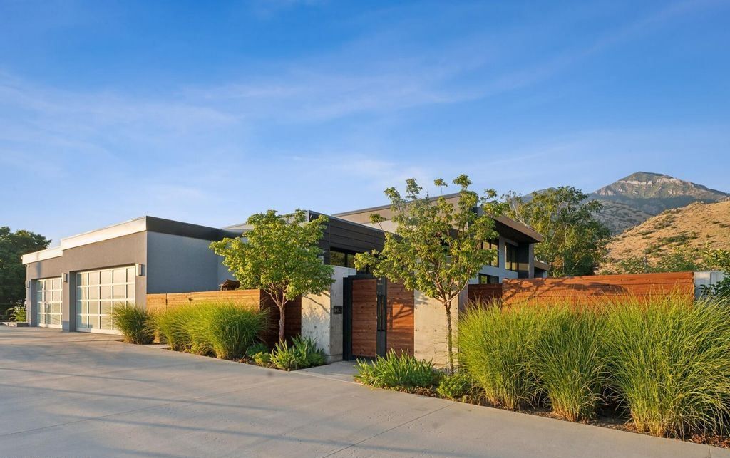 Extraordinary Modern Marvel with Captivating Mountain Views in Utah Priced at 7.15 Million 16