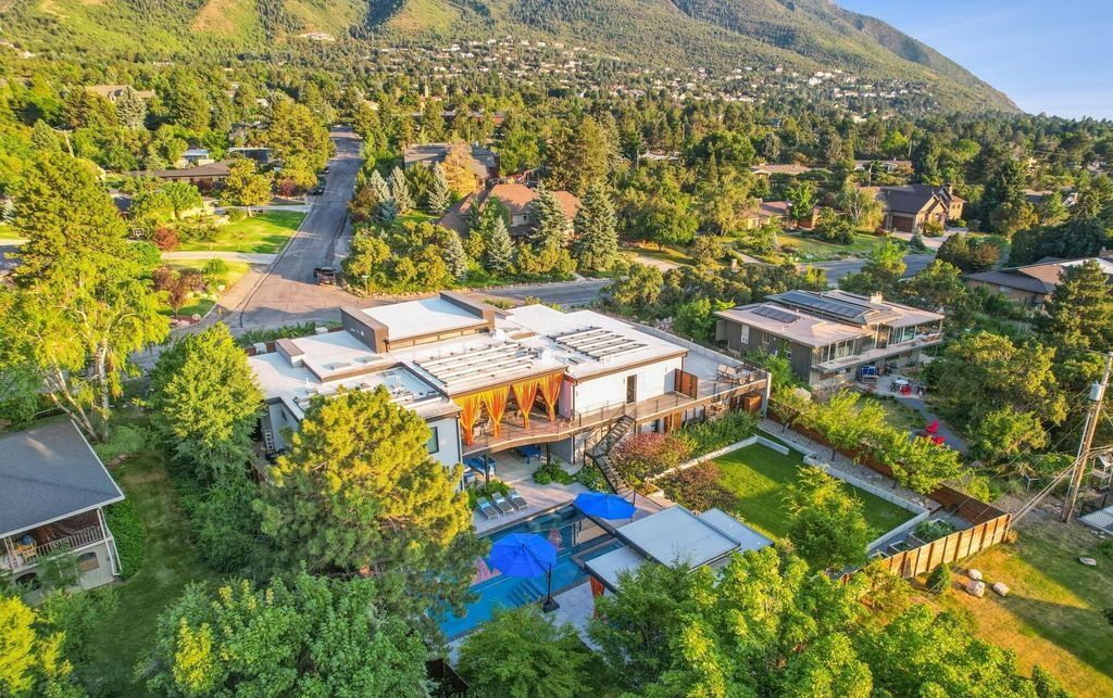 Extraordinary Modern Marvel with Captivating Mountain Views in Utah Priced at 7.15 Million 66