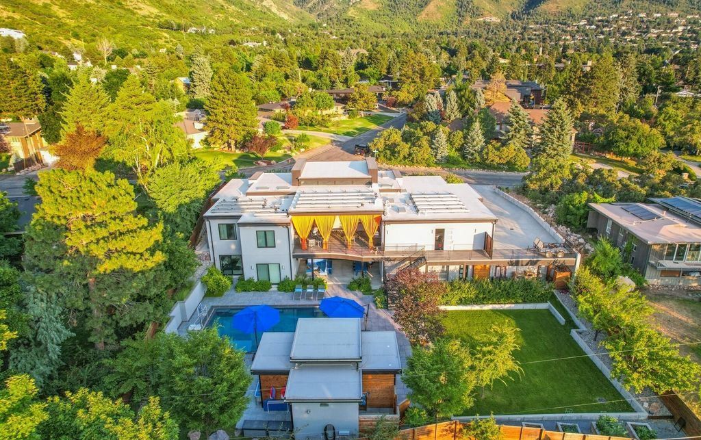 Extraordinary Modern Marvel with Captivating Mountain Views in Utah Priced at 7.15 Million 67