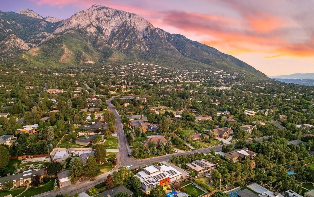 Extraordinary Modern Marvel with Captivating Mountain Views in Utah Priced at 7.15 Million 68