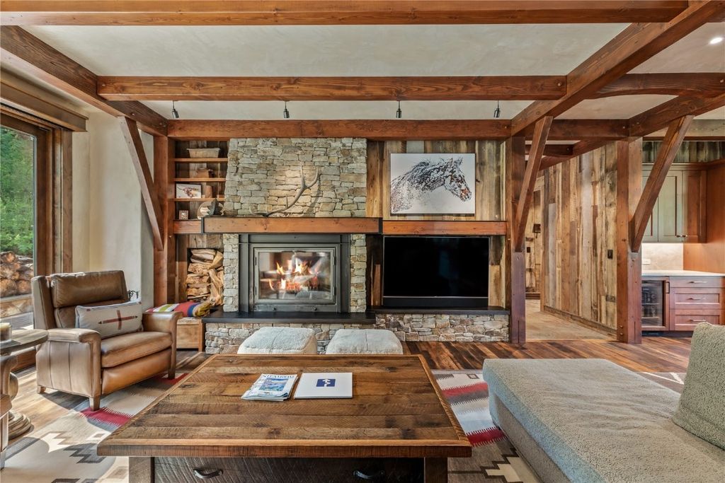 Gunn Creek Estate Rustic Contemporary Luxury with Live Water and Natural Landscapes in Colorado for 13.5 Million 11