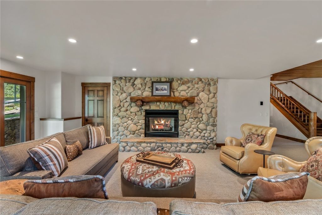 Gunn Creek Estate Rustic Contemporary Luxury with Live Water and Natural Landscapes in Colorado for 13.5 Million 30