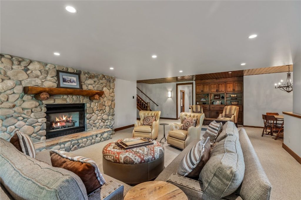 Gunn Creek Estate Rustic Contemporary Luxury with Live Water and Natural Landscapes in Colorado for 13.5 Million 31