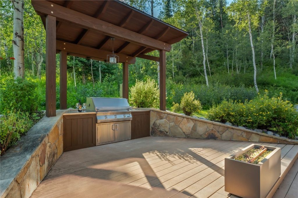 Gunn Creek Estate Rustic Contemporary Luxury with Live Water and Natural Landscapes in Colorado for 13.5 Million 44
