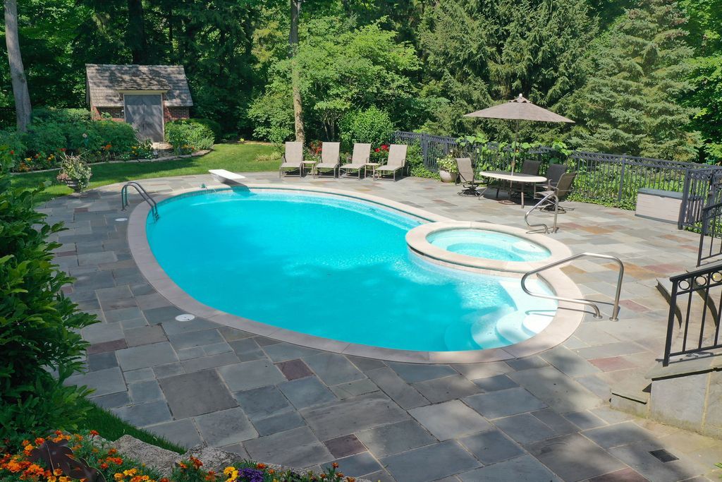 Illinois Gem Fairy Tale Home with Breathtaking Outdoor Spaces Asking 3.75 Million 34