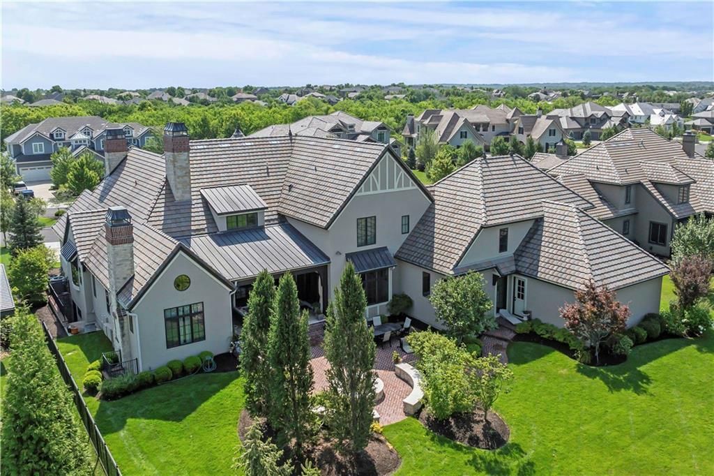Kansas Luxury at Its Finest The Interlachen a French Country Style Home by Larson Building Co. for 3895000 68