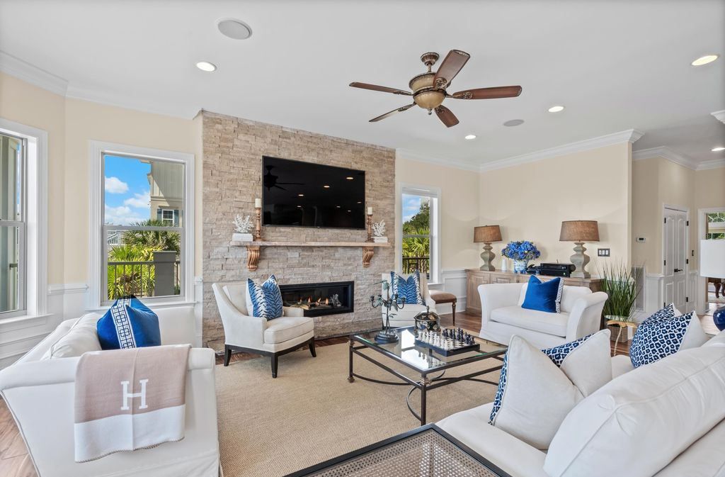 Luxurious Oceanview Estate in South Carolinas Dunes Club Hits the Market for 4.65 Million 10