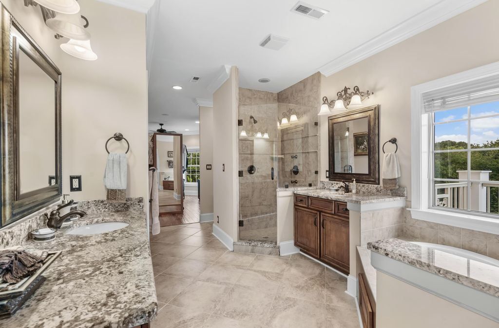 Luxurious Oceanview Estate in South Carolinas Dunes Club Hits the Market for 4.65 Million 22