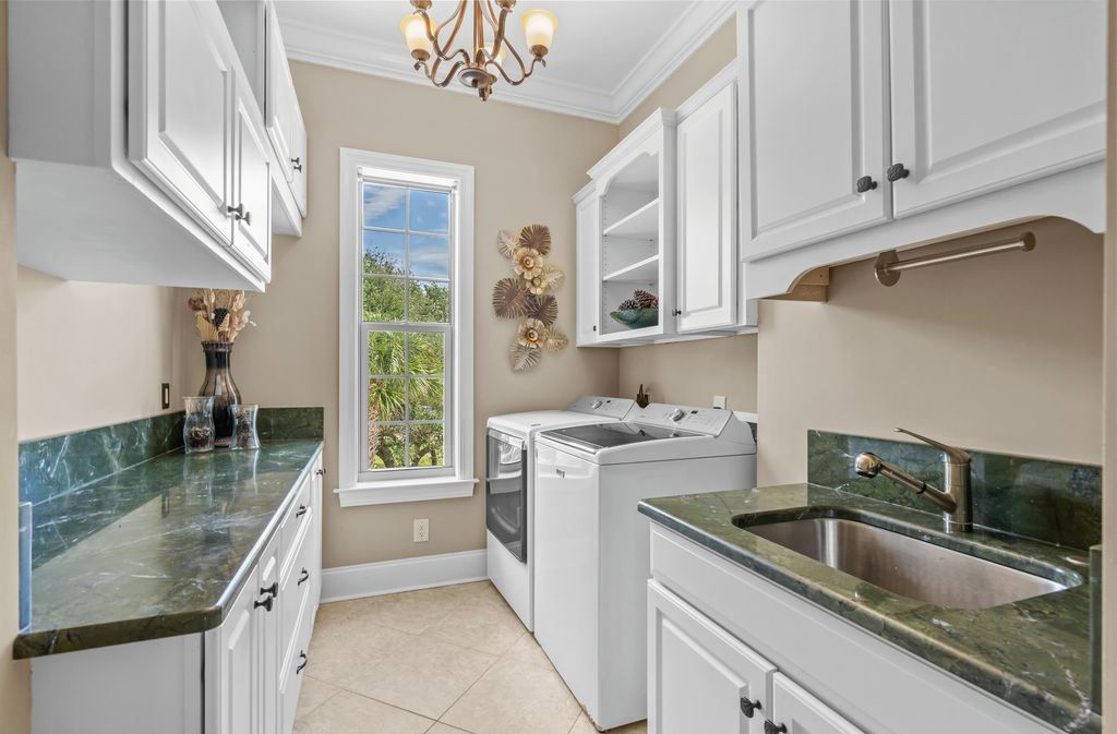 Luxurious Oceanview Estate in South Carolinas Dunes Club Hits the Market for 4.65 Million 25