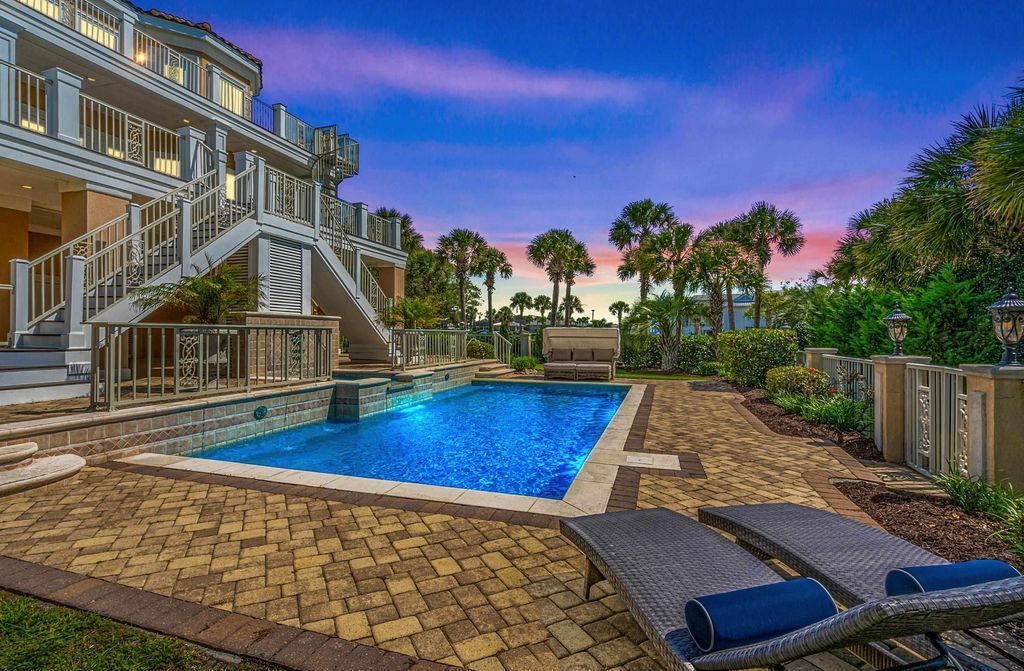 Luxurious Oceanview Estate in South Carolinas Dunes Club Hits the Market for 4.65 Million 37