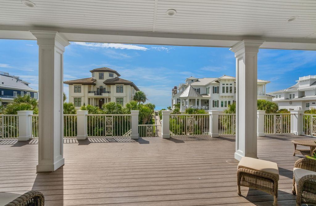 Luxurious Oceanview Estate in South Carolinas Dunes Club Hits the Market for 4.65 Million 38