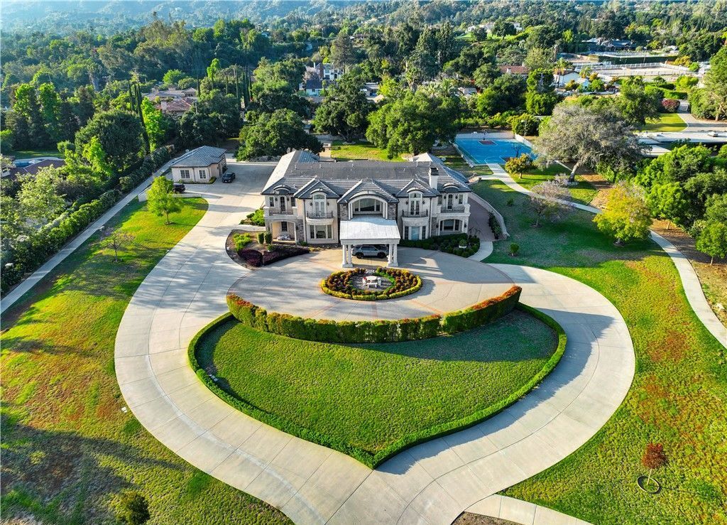 Luxury and Sophistication in California European Mediterranean Estate by Mursol Construction for 13888000 3