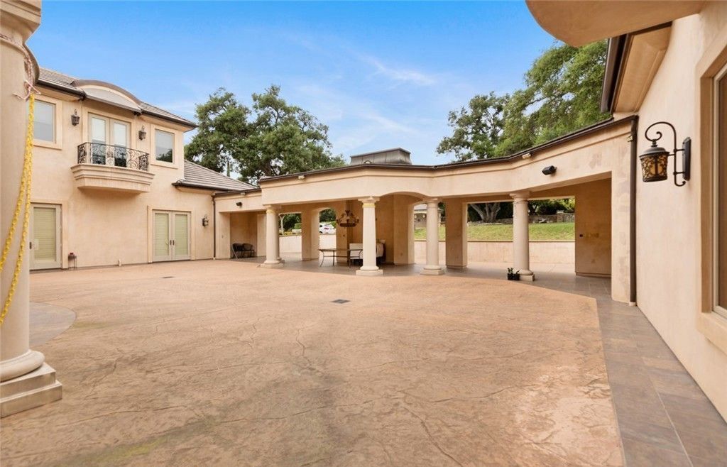 Luxury and Sophistication in California European Mediterranean Estate by Mursol Construction for 13888000 43