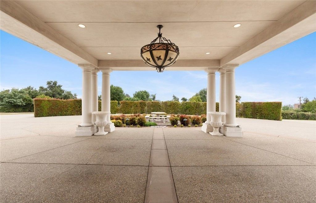 Luxury and Sophistication in California European Mediterranean Estate by Mursol Construction for 13888000 7