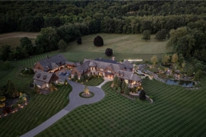 Masterpiece Estate in Ohio with Unique Amenities and Impeccable Craftsmanship Returns Market for $17,499,000 3 Masterpiece Estate in Ohio with Unique Amenities and Impeccable Craftsmanship Listed for 19995000 1