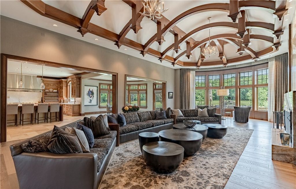 Masterpiece Estate in Ohio with Unique Amenities and Impeccable Craftsmanship Listed for 19995000 8