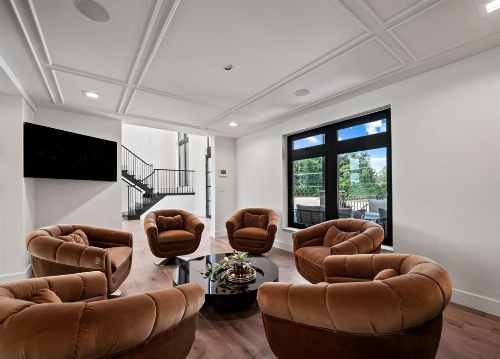 Michigan Estate Unparalleled Luxury and Private Lakefront Living for 5999900 21