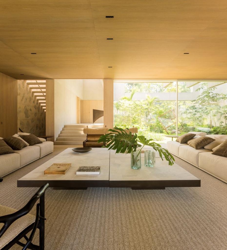 Pacaembu House Elegance and Leisure by Studio Arthur Casas 9