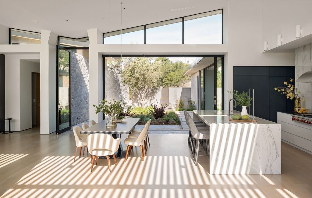 Ridgeview House Contemporary Retreat by Signum Architecture 17