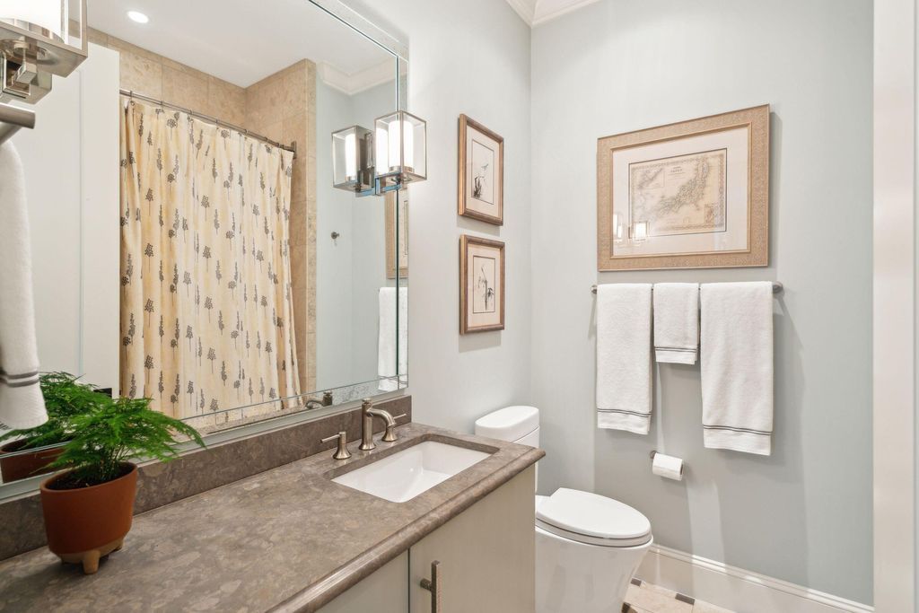 South Carolina Estate Showcases Elegant Features Luxurious Finishes and Exceptional Craftsmanship for 4.2 Million 34