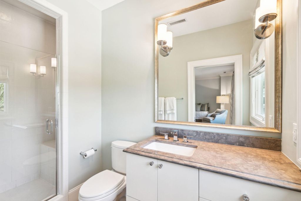 South Carolina Estate Showcases Elegant Features Luxurious Finishes and Exceptional Craftsmanship for 4.2 Million 37