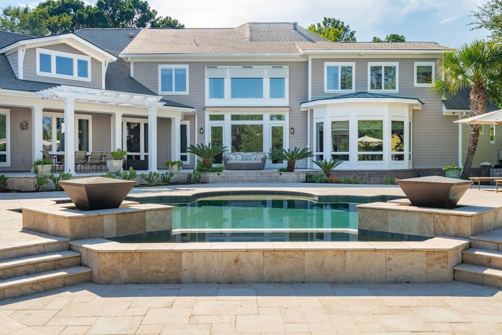 South Carolina Estate Showcases Elegant Features Luxurious Finishes and Exceptional Craftsmanship for 4.2 Million 55