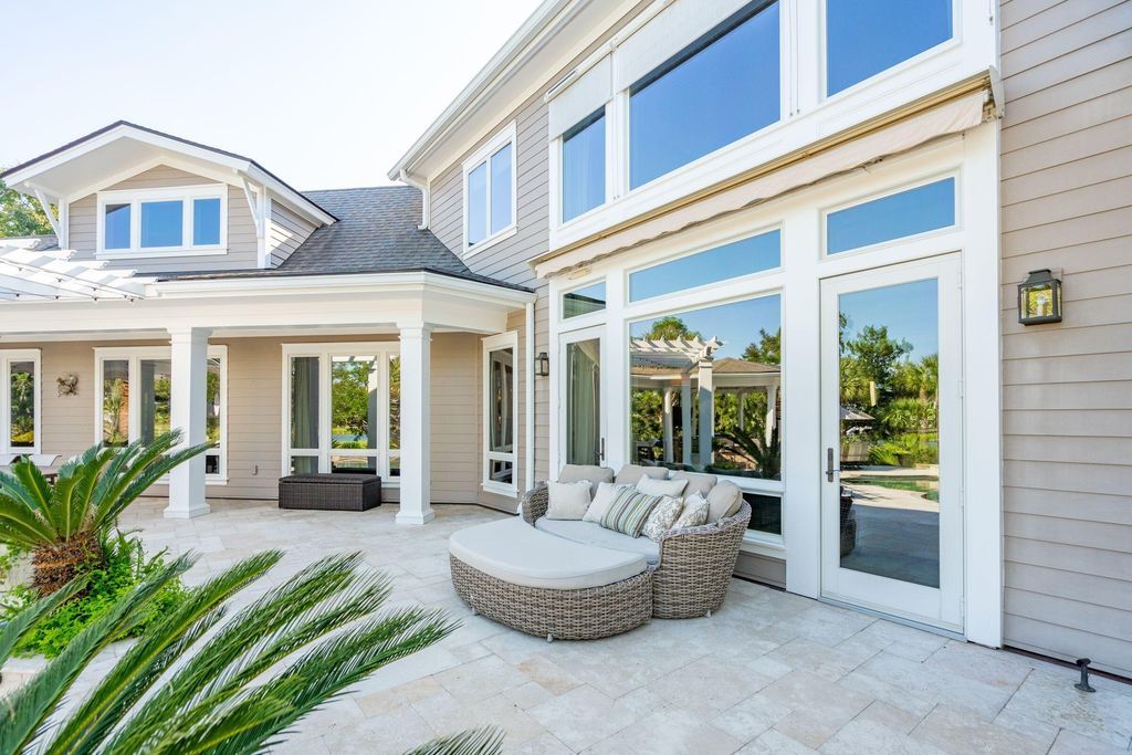 South Carolina Estate Showcases Elegant Features Luxurious Finishes and Exceptional Craftsmanship for 4.2 Million 57