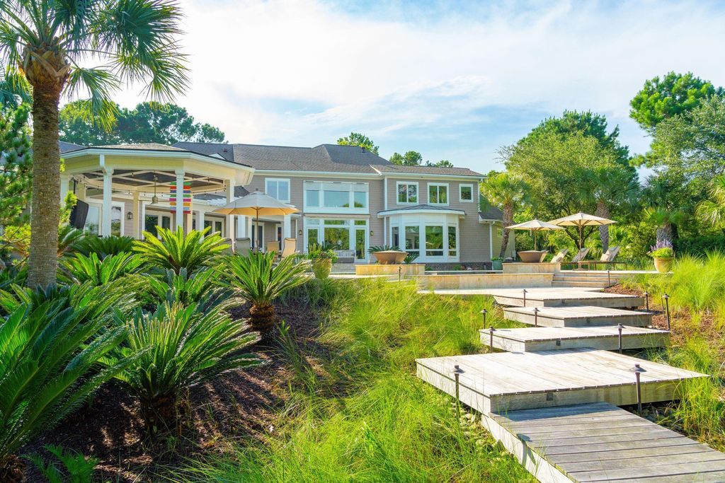 South Carolina Estate Showcases Elegant Features Luxurious Finishes and Exceptional Craftsmanship for 4.2 Million 61