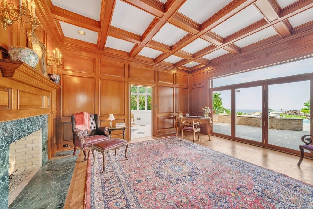 Stunning Stone Mansion in New Jersey Featuring Spacious Living Area for 16999999 14