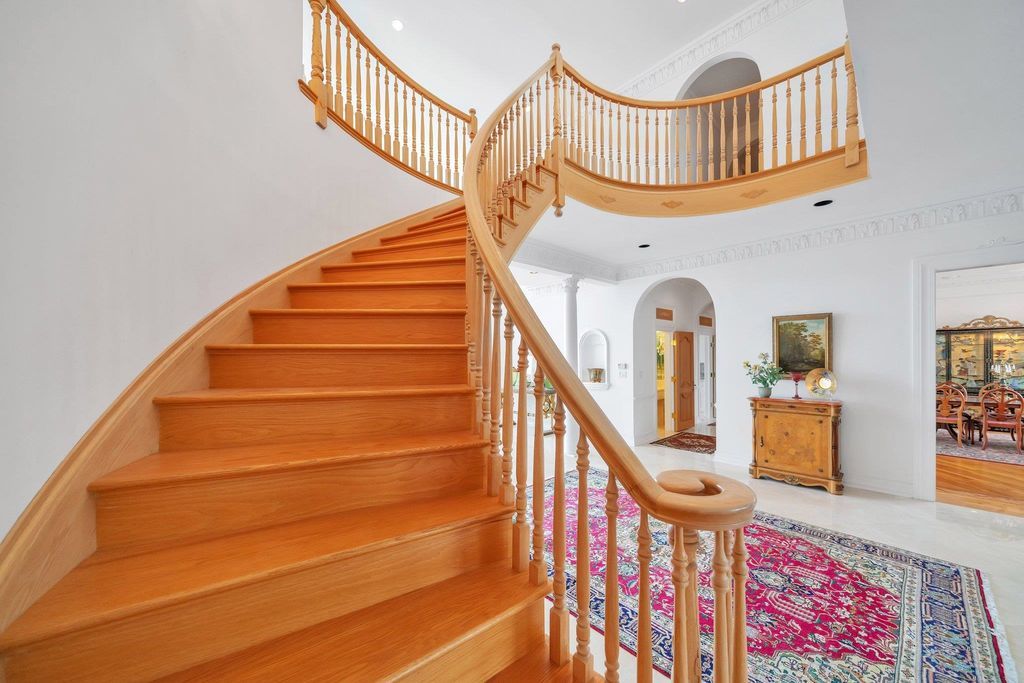 Stunning Stone Mansion in New Jersey Featuring Spacious Living Area for 16999999 24
