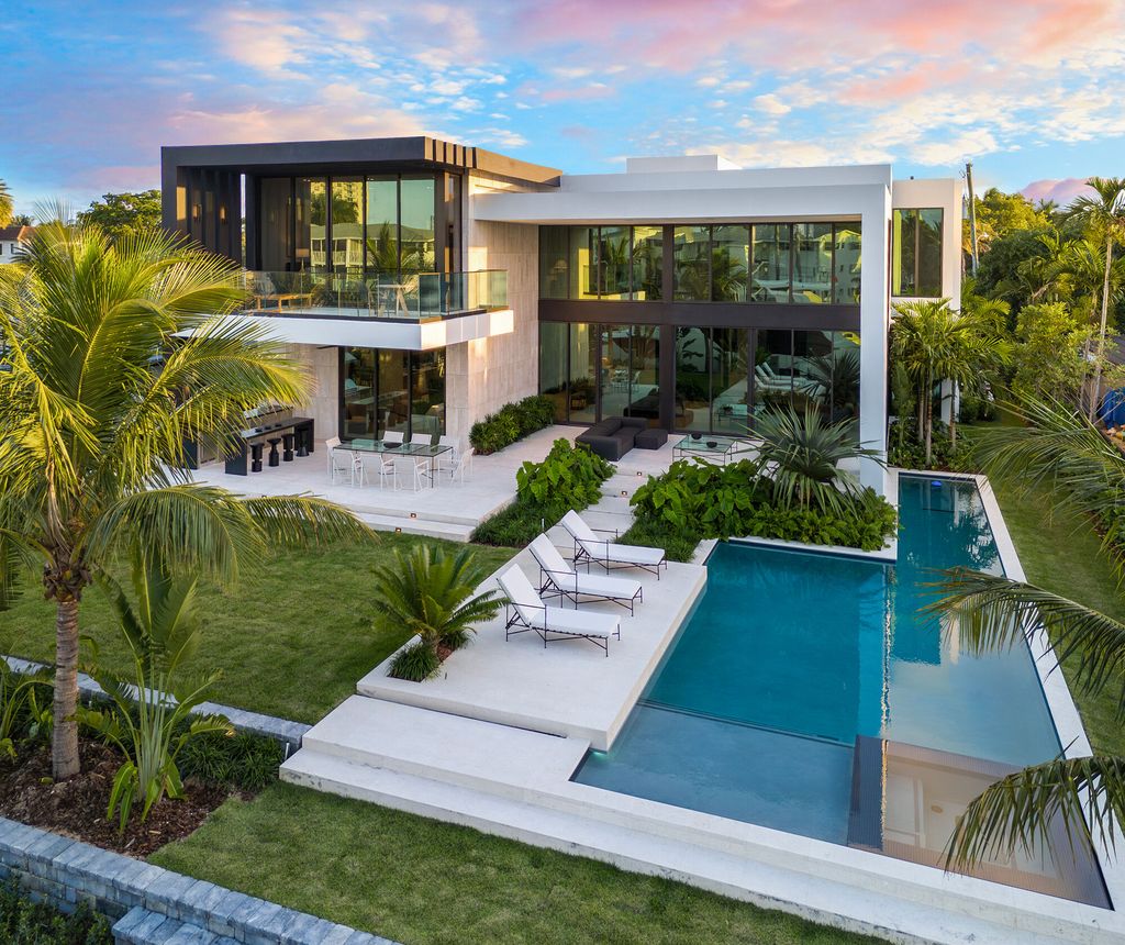 Tamarind Residence by SDH Studio Architecture Design 2