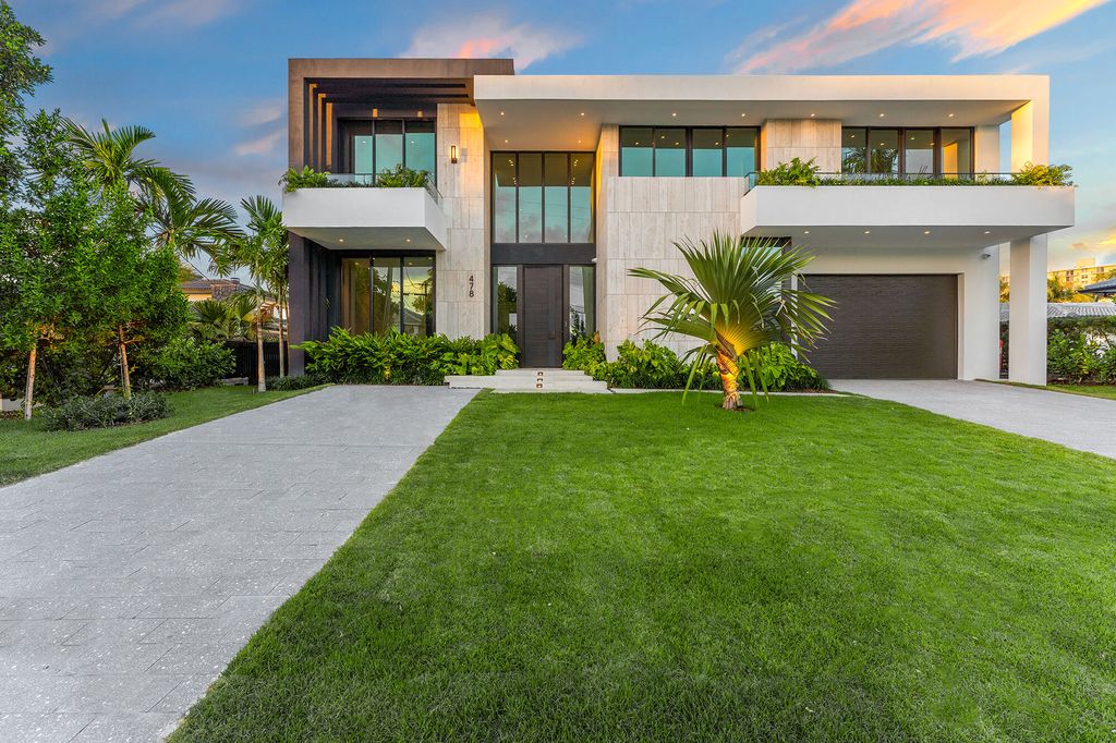 Tamarind Residence by SDH Studio Architecture + Design