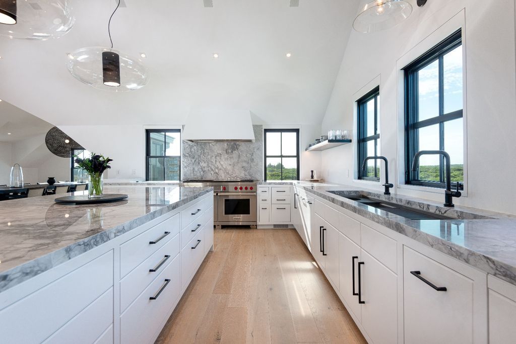 The Dips Island Sanctuary Offering Peace and Luxury in Massachusetts for 19.75 Million 10