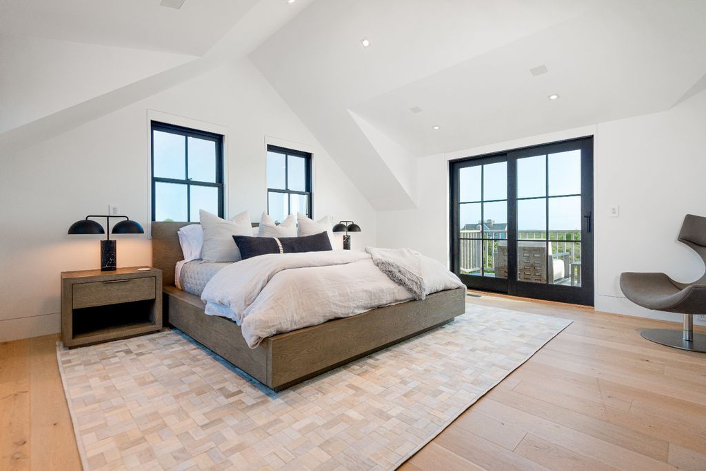 The Dips Island Sanctuary Offering Peace and Luxury in Massachusetts for 19.75 Million 14