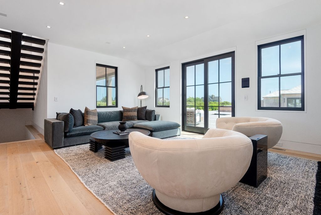 The Dips Island Sanctuary Offering Peace and Luxury in Massachusetts for 19.75 Million 20