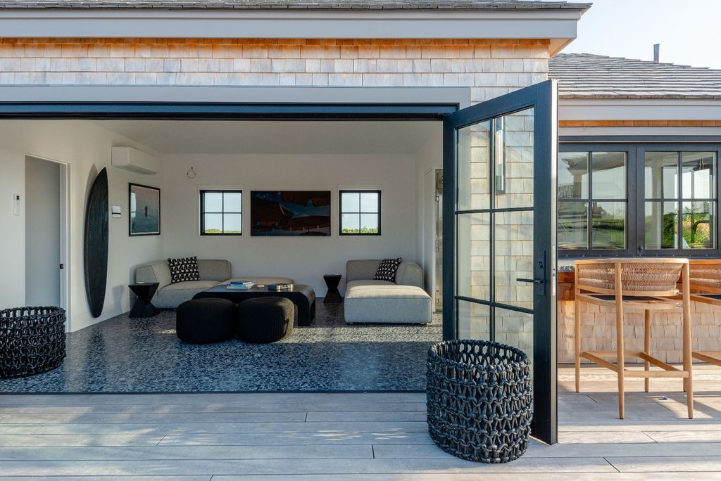 The Dips Island Sanctuary Offering Peace and Luxury in Massachusetts for 19.75 Million 42