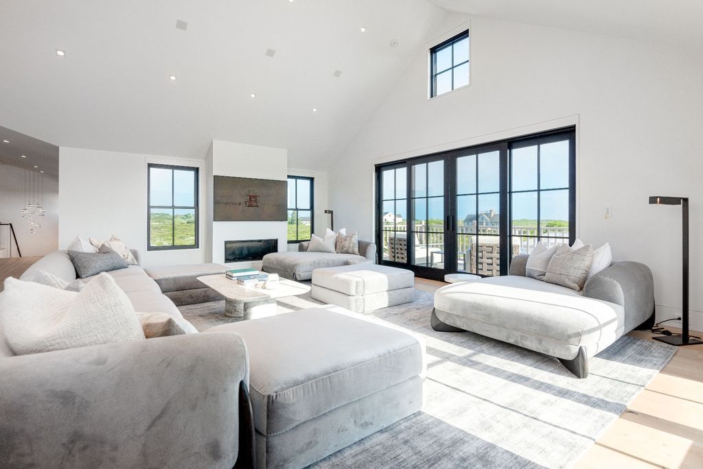 The Dips Island Sanctuary Offering Peace and Luxury in Massachusetts for 19.75 Million 5