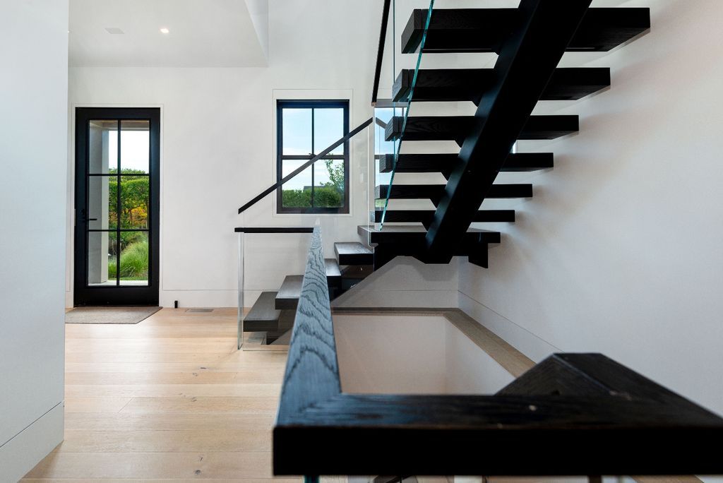 The Dips Island Sanctuary Offering Peace and Luxury in Massachusetts for 19.75 Million 54