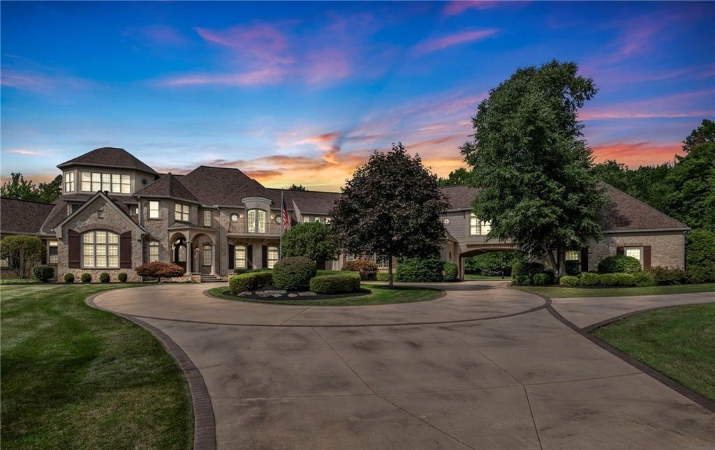 Unmatched Excellence Meticulous Features and Superior Living in this Ohio Property for 3.7 Million 1