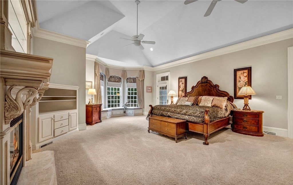 Unmatched Excellence Meticulous Features and Superior Living in this Ohio Property for 3.7 Million 17