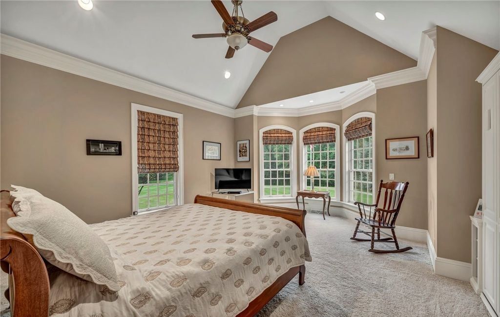 Unmatched Excellence Meticulous Features and Superior Living in this Ohio Property for 3.7 Million 21