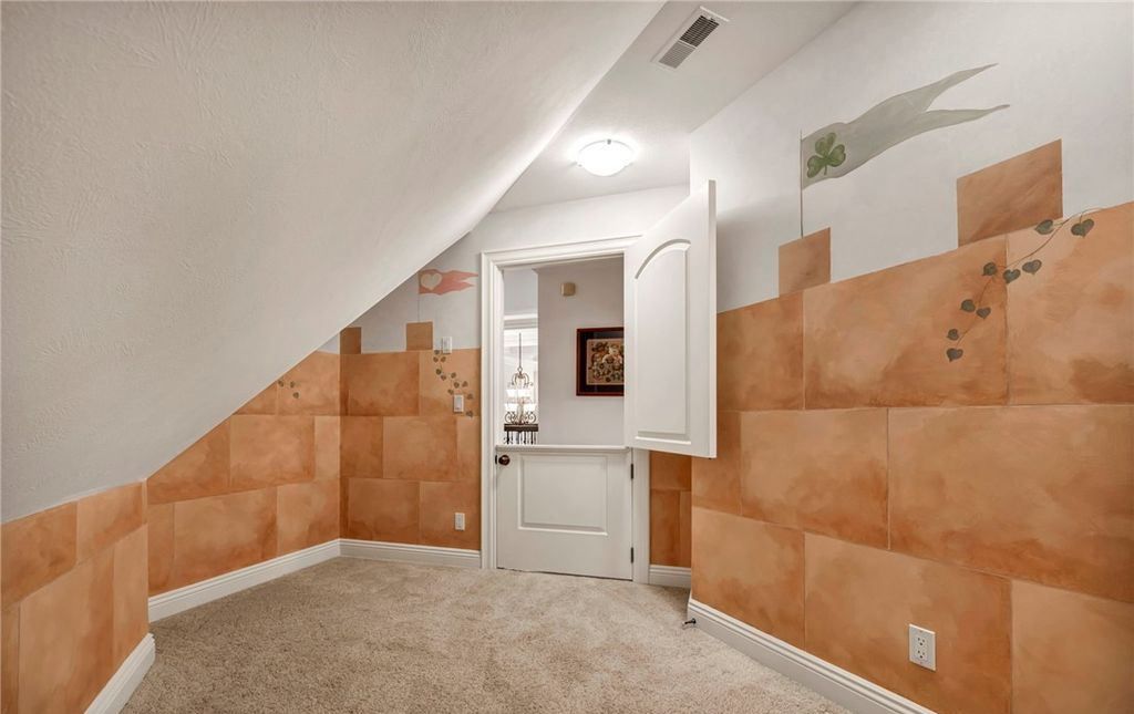 Unmatched Excellence Meticulous Features and Superior Living in this Ohio Property for 3.7 Million 38