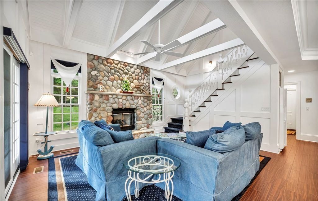 Unmatched Excellence Meticulous Features and Superior Living in this Ohio Property for 3.7 Million 43