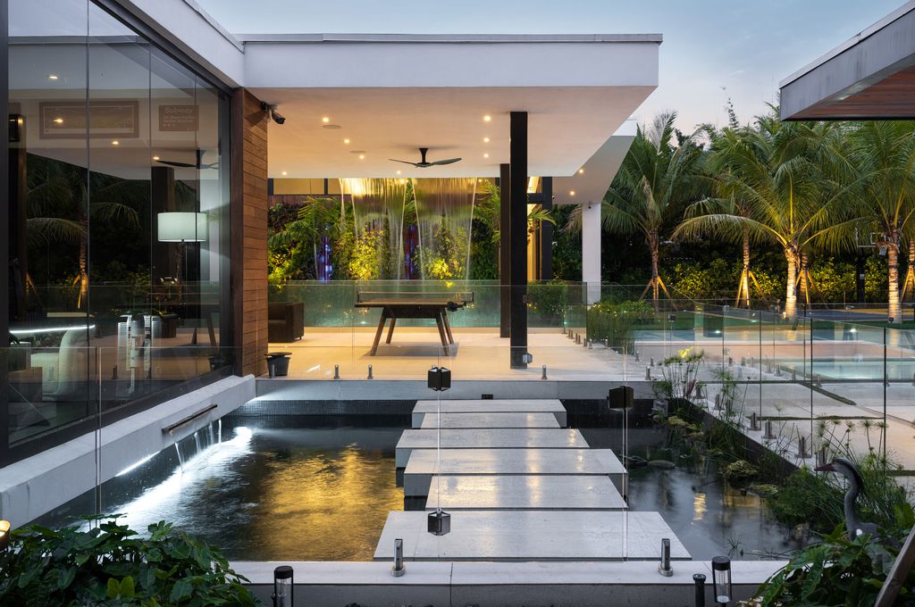 Zam Residence in Florida by SDH Studio Architecture Design 9