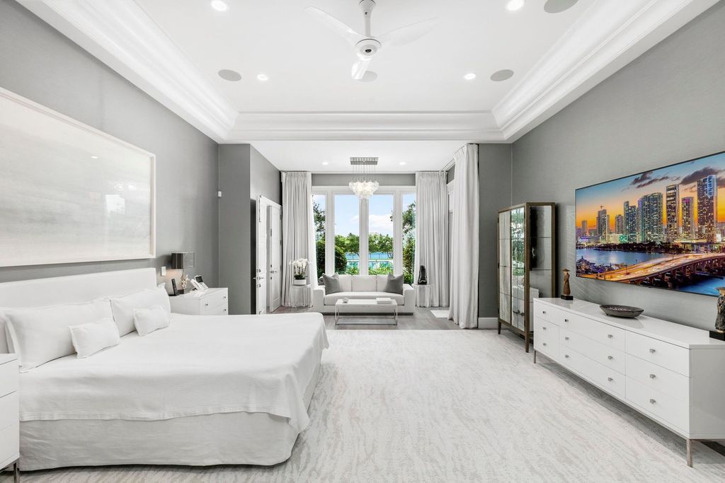 24 Million Luxurious Lakefront Estate in Exclusive Stone Creek Ranch Delray Beach 23