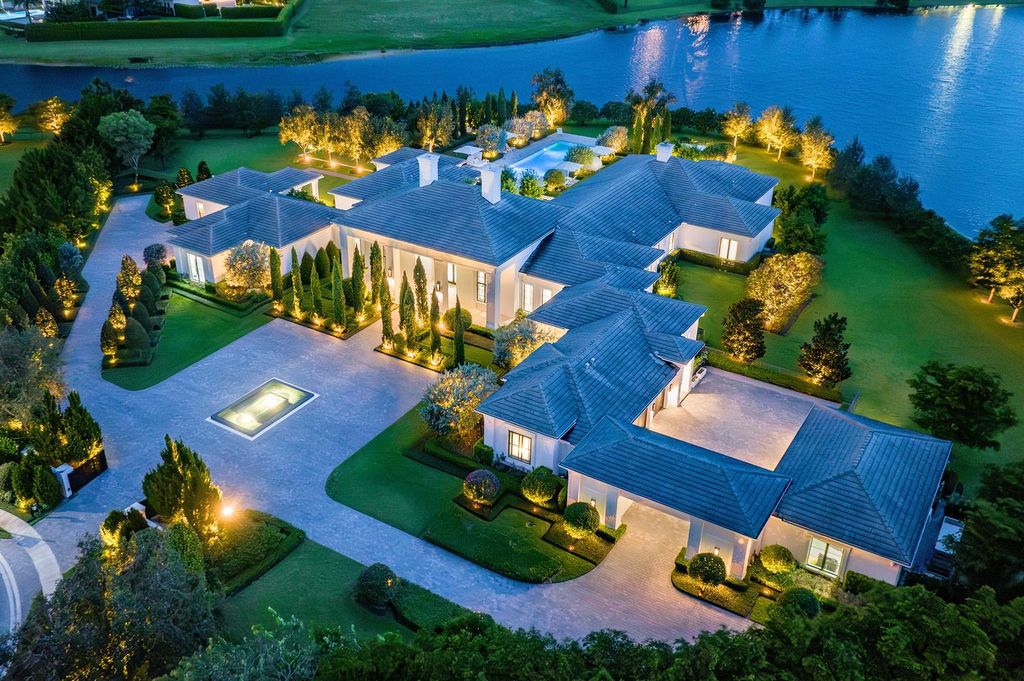 24 Million Luxurious Lakefront Estate in Exclusive Stone Creek Ranch Delray Beach 34